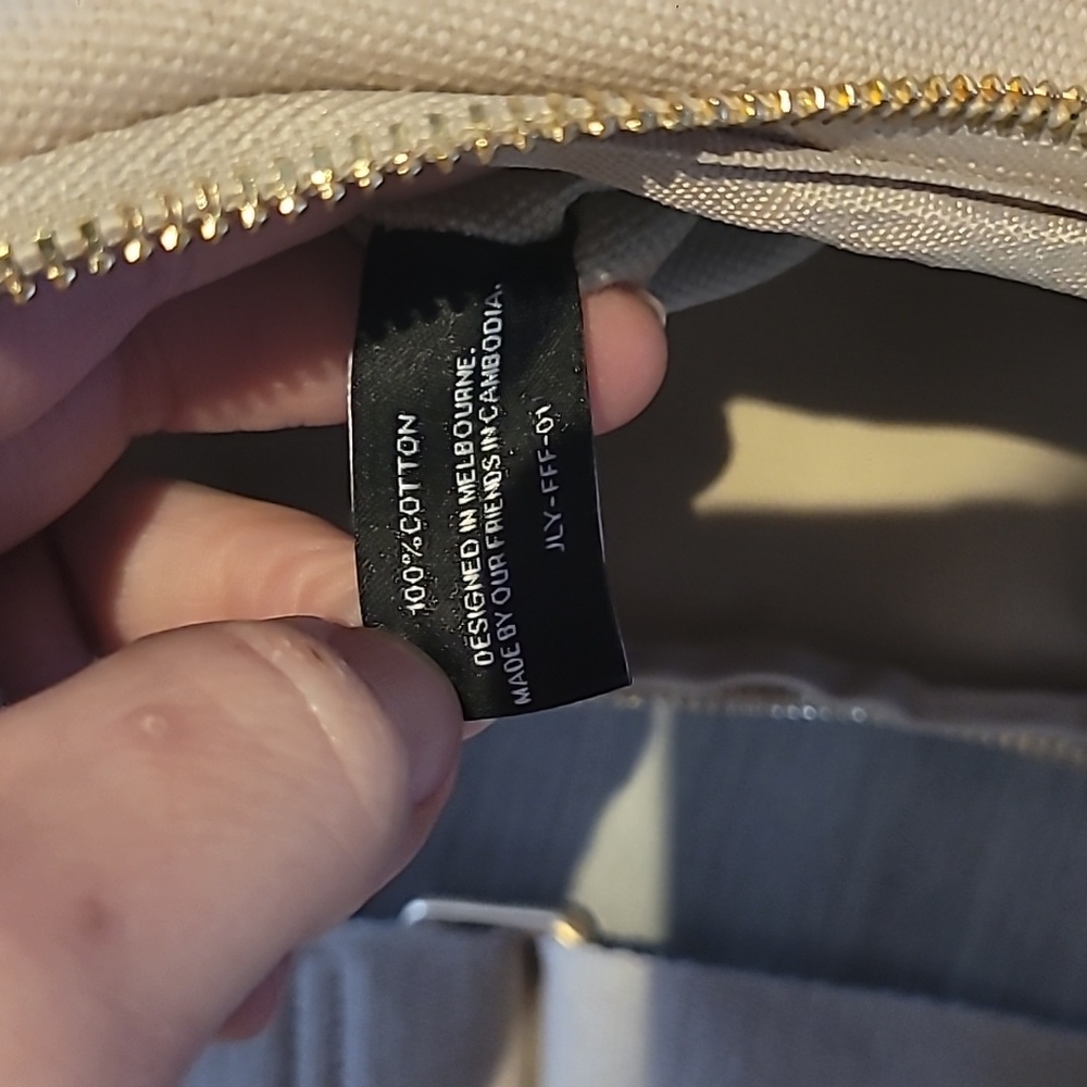 July Everyday Crescent Bag in Color Natural 100% Cotton Used 1x Only - Picture 3 of 8